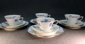 hutschenreuther-4x-gedecke-art-deco-blau-dekor-gold