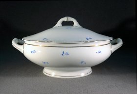 hutschenreuther-terrine-art-deko-blauer-dekor-mit-gold-suppenterrine