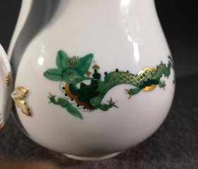 meissen-milch-sahnekaennchen-gruener-drache-goldschuppen.5