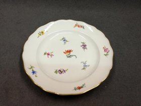 meissen-teller-streubluemchen-u-gold-knaufzeit-1-wahl-d-ca-24-cm