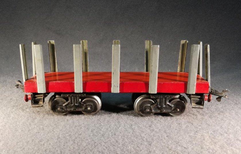 rungenwagen-gross-4-achsig-gueterwagen-spur-0