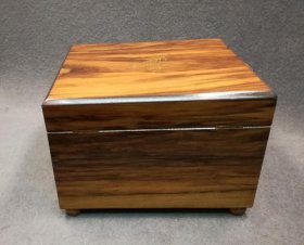 spieluhr-plyphon-um-1890.8