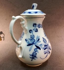 teichert-in-meissen-zwiebelmuster-kaffeekanne-teekanne.5