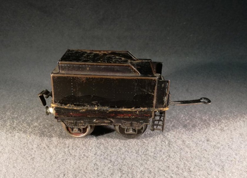 tender-kraus-fandor-spur-0