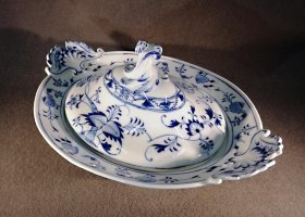 terrine-teichert-meissen-zwiebelmuster.1