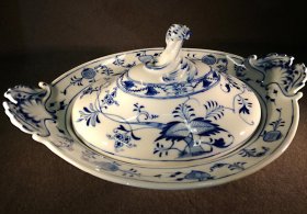 terrine-teichert-meissen-zwiebelmuster.7