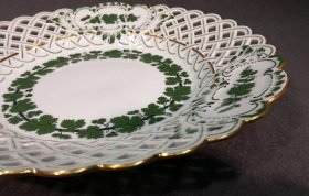 grosse-flechtrandschale-weinlaub-u-gold-meissen-um-1880-1-wahl.4