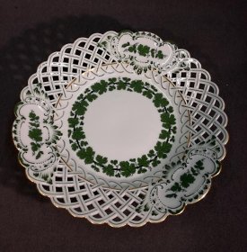 grosse-flechtrandschale-weinlaub-u-gold-meissen-um-1880-1-wahl.5