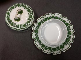 meissen-butter-od-kaeseglocke-weinlaub-und-gold-um-1880-1-wahl.2