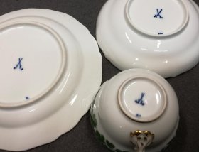 meissen-kaffeeservice-weinlaub-und-gold-um-1880-1-wahl.5