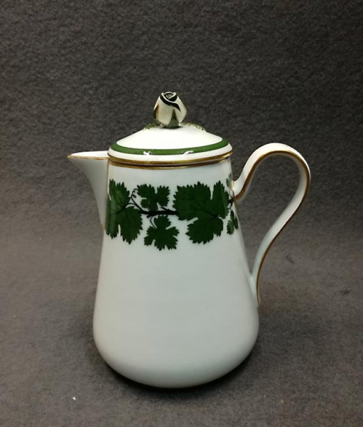 meissen-kanne-kakaokanne-weinlaub-mit-gold-um-1880-1-w