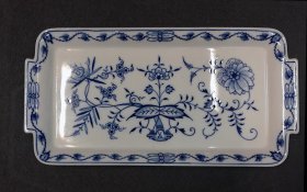 meissen-platte-gebaeckplatte-tablett-zwiebelmuster