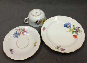 meissen-teegedeck-blumenbukett-mit-gold-3-teilig.3