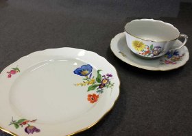 meissen-teegedeck-blumenbukett-mit-gold-3-teilig.8