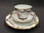 meissen-um-1860-80-blumengierlanden-und-buketts-golddekor.1