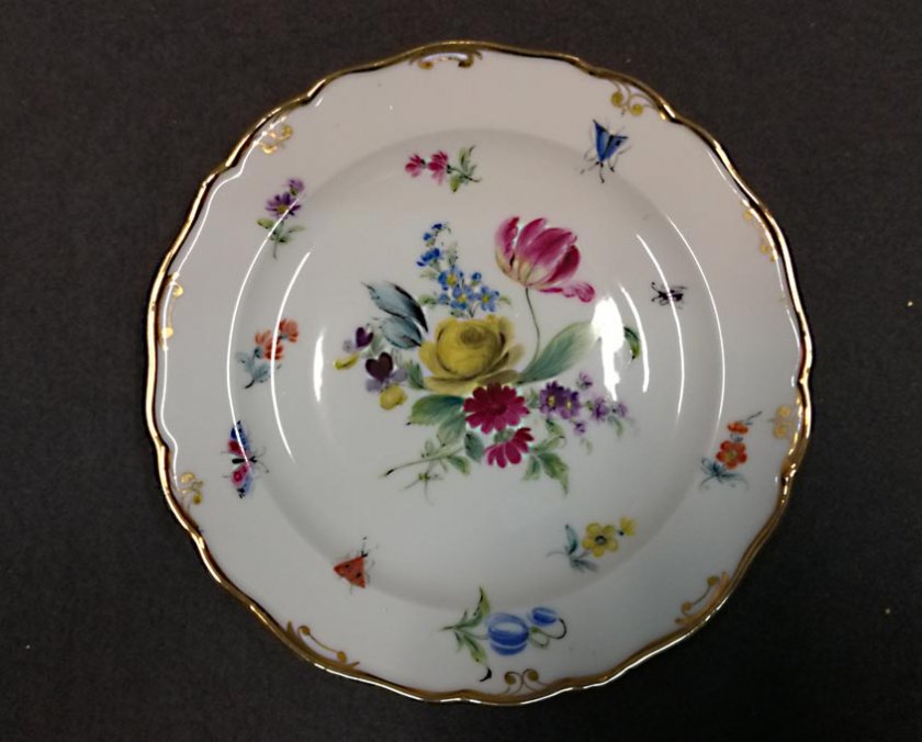 meissen-um-1880-insekten-u-blumenmalerei-teller-knaufzeit