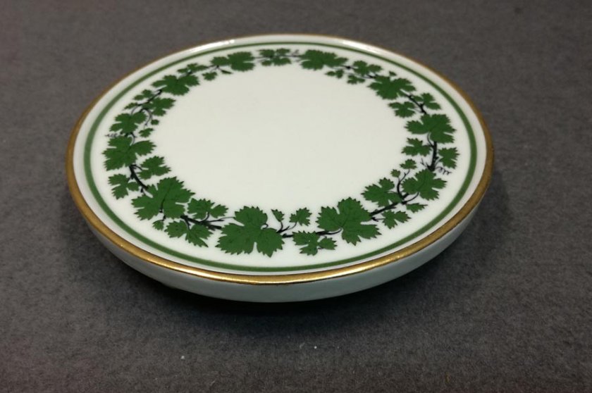 meissen-untersetzer-weinlaub-u-gold-um-1880-1-wahl
