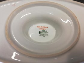 rosenthal-josephine-sauciere-m-henkeln-auch-als-jardiniere-golddekorkante.9