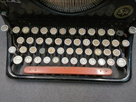 schreibmaschine-ideal-naumann-seidel-und-naumann.2