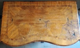 barock-kommode-um-1740-nussbaum.3