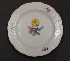 meissen-6x-teller-ozier-reliefrand-blumenmalerei-gold-d-18-7-cm.4