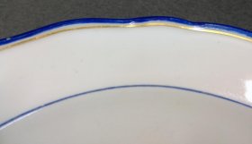 meissen-blauer-rand-mit-gold-knaufschwerter-um-1900.2