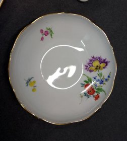 meissen-kaffeegedeck-3tlg-blumenmalerei-gold.5