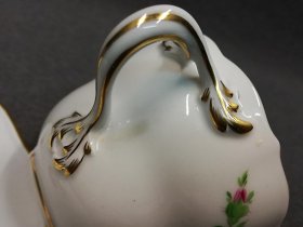 meissen-kaffeegedeck-3tlg-blumenmalerei-gold.8