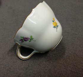 meissen-kaffeegedeck-3tlg-blumenmalerei-gold1.7