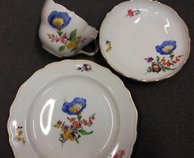 meissen-kaffeegedeck-3tlg-blumenmalerei-gold2.3