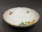 meissen-kaffeetasse-reiches-blumenbukett-mit-gold.7