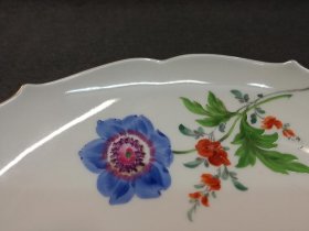 meissen-schale-mit-blumenmalerei-und-gold1.3