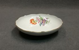 meissen-schale-unterteller-blumenbukett-mit-goldrand.2