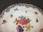 meissen-um-1880-insekten-und-blumenmalerei-mit-gold-kaffeegedeck-tasse-u-tasse-knaufschwerter-1-wahl.10