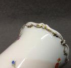 meissen-vase-fuesschenvase-streubluemchen-mit-gold.5