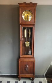 standuhr-um-1910-friedrich-mauthe-schwenningen-schwarzwald.1