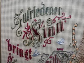 stickbild-mit-spruch-im-rahmen-gruenderzeitum-1880.3